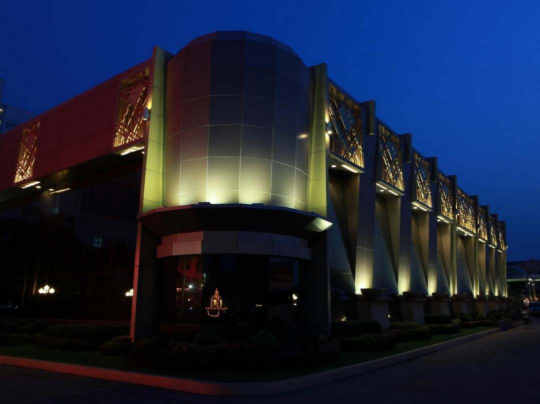 Holiday Palace Resort & Casino là sòng bạc lâu đời ở Campuchia
