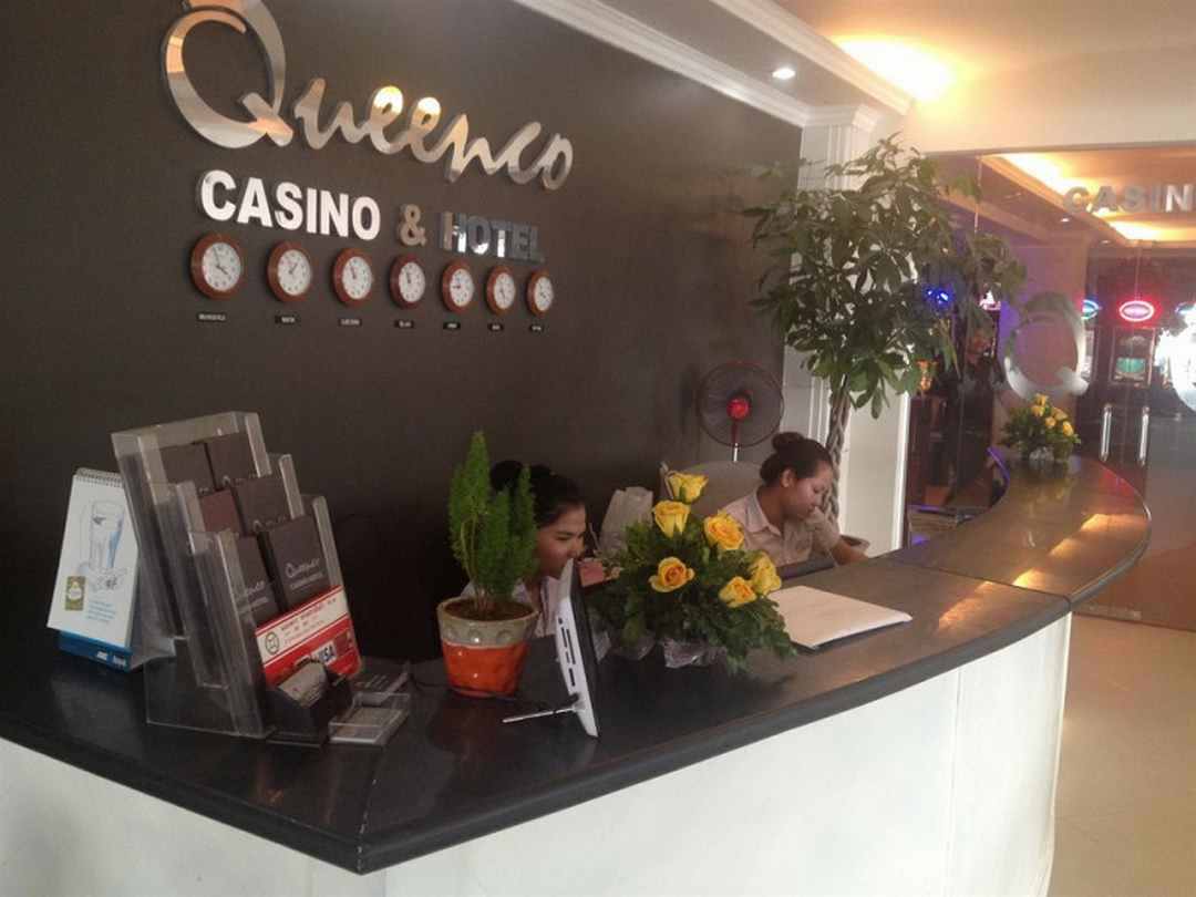Nên chơi gì để đầu tư Queenco Hotel and Casino hiệu quả?
