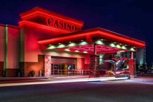 Crown Casino Bavet rực rỡ về ban đêm